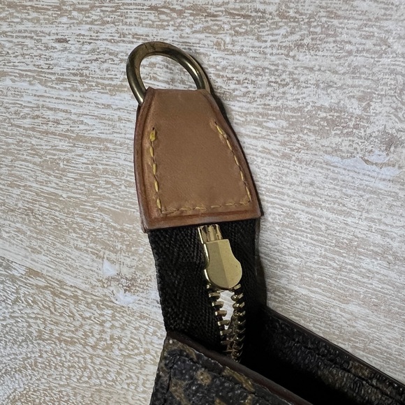 💌SOLD❤️LOUIS VUITTON❤️Monogram Poche Toilette Cosmetic Bag Toiletry Pouch - Picture 10 of 12
